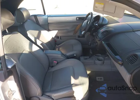 2004 Volkswagen New Beetle Gls z USA, uszkodzony, nr VIN 3VWCM31Y94M341405